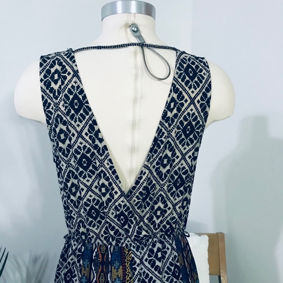 FOREVER21 CONTEMPORARY PRINT MAXI DRESS - Picture 6 of 15